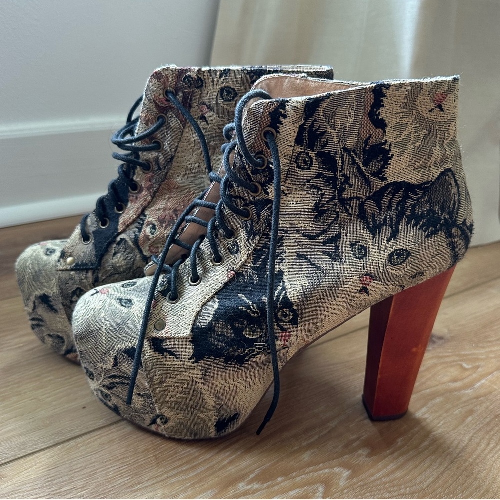 Jeffrey Campbell Lita Boots Cat Tapestry size 10